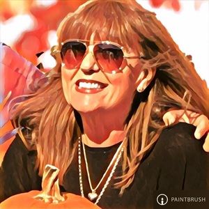 Meet your Posher, Kellie